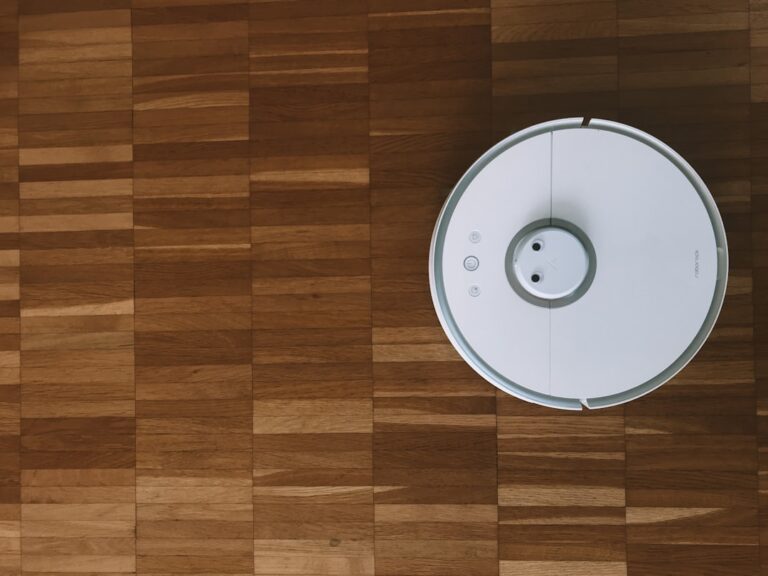 Guía práctica de los robots aspiradores iRobot Roomba: compra, mantenimiento y recambios